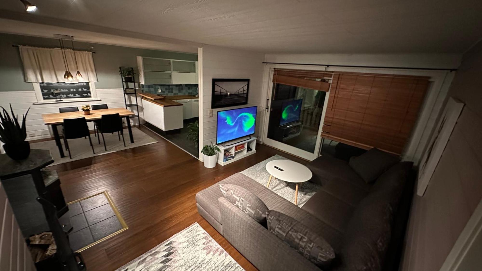 Cozy House In The Heart Of Tromsdalen. Central Tromso Exterior photo